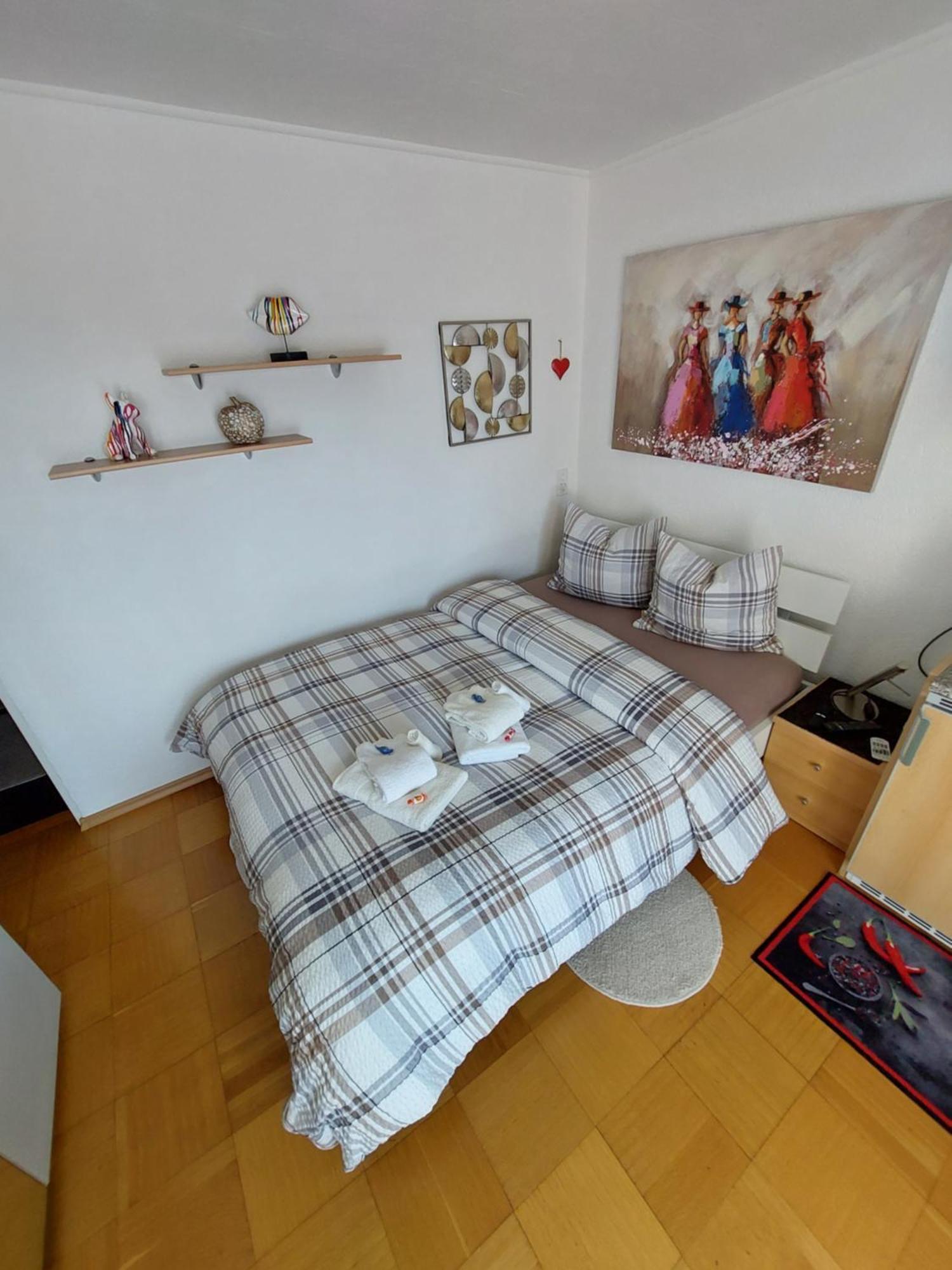 Joli Avec Terrasse Et Vue Exclusivement Pour Non Fumeurs * Belmont-sur-Lausanne